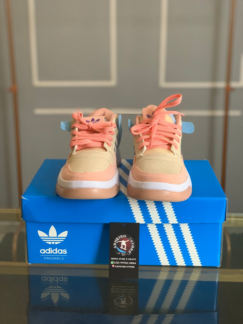 Tênis Adidas Forum Feminino - Estilo Clássico e Conforto 🏆