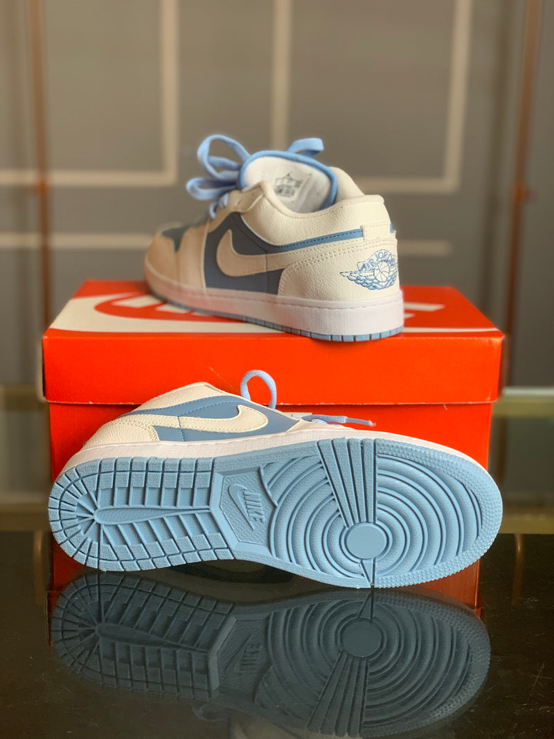 Tênis Nike dunk Low - Modelo Clássico e versátil 🏆