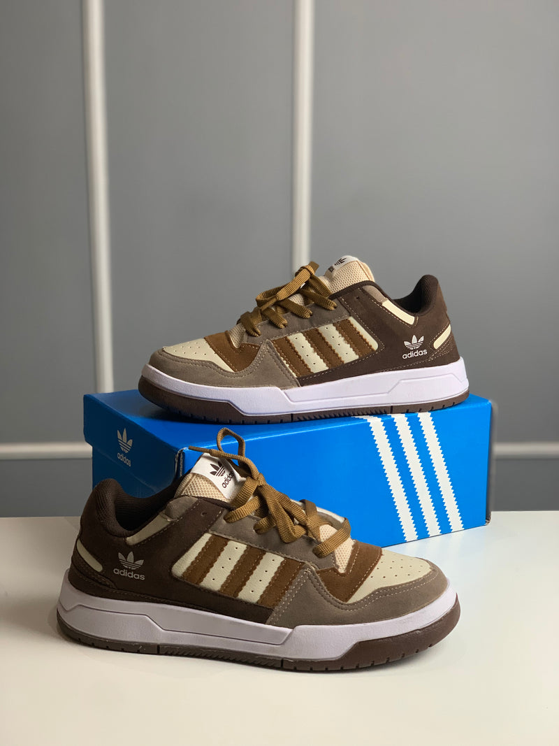 "Descubra o Estilo Atemporal: Tênis Adidas Forum para Todos os Momentos!" 🏆